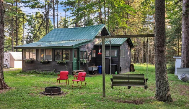 Rustic Willow Retreat - Outdoor Adventures cabin in Hazelhurst