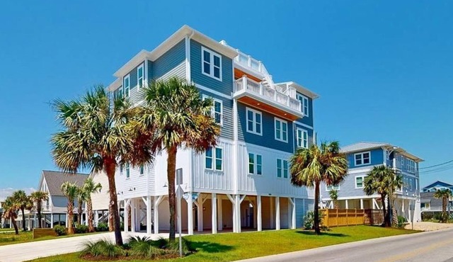 Salt House | Luxury 4-Suite Beach Retreat w/Pool & Elevator