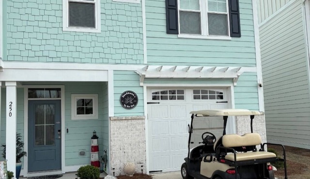 Sandmann's By The Sea - w/Golf Cart!