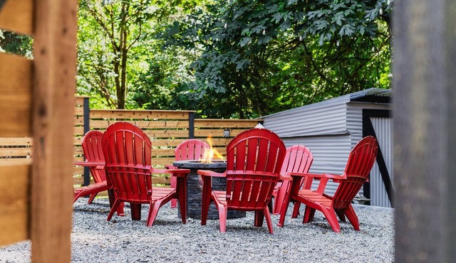 Seattle's Hidden Forest Retreat | King | Firepit | Near Light Rail | Minutes to Downtown Seattle in Seattle