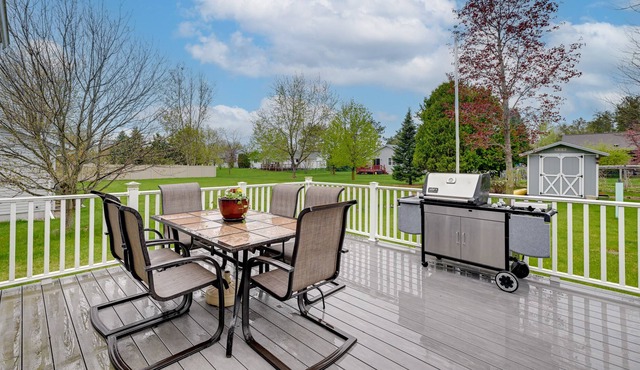 Serene Stevens Point Retreat w/ Sunroom! in Stevens Point