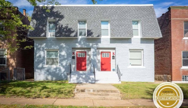 Side-by-Side Units 6BR Best Location ABODEbucks
