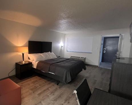 Skylite Inn in Austin