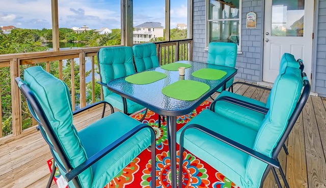 Soundside Dog Friendly w/Hot Tub, Outdoor Games, Cmty Pool & Tennis/Pickleball