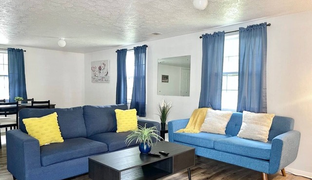 Spacious 2BR with Backyard Oasis