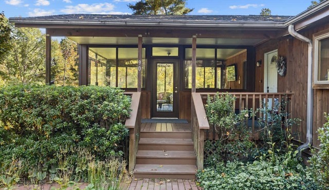 Spacious 4BR Compound w 2 Cottages Near Trails
