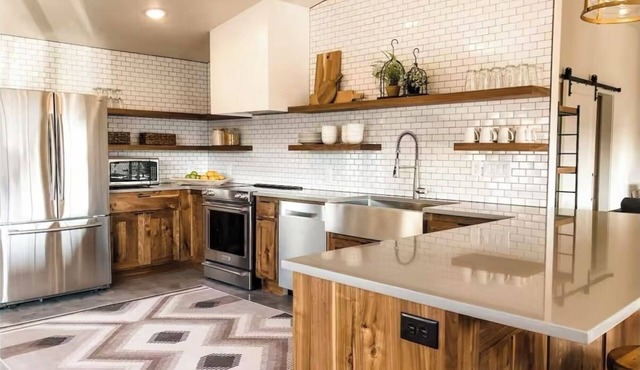 Spacious, two-bedroom, with everything you need. Your home, away from home! in Apple Valley
