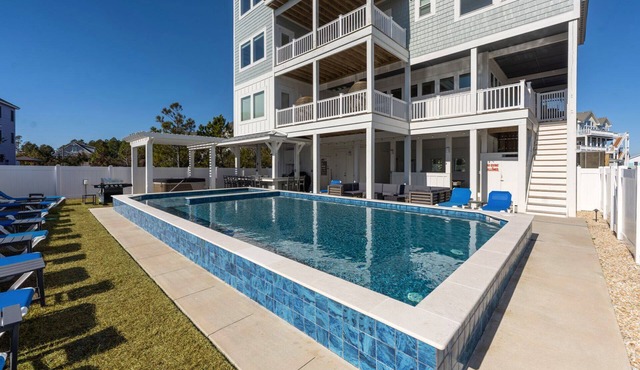 Summer Salt - near the ocean + pool+ pet stay free