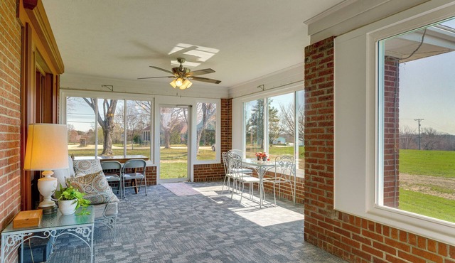Sunroom & Spacious Yard: Home Near Louisville!