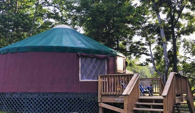 Superb Yurt Rental near George Washington National Forest in Luray, Virginia