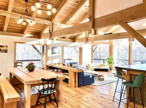 The Arete Hostel and Suites