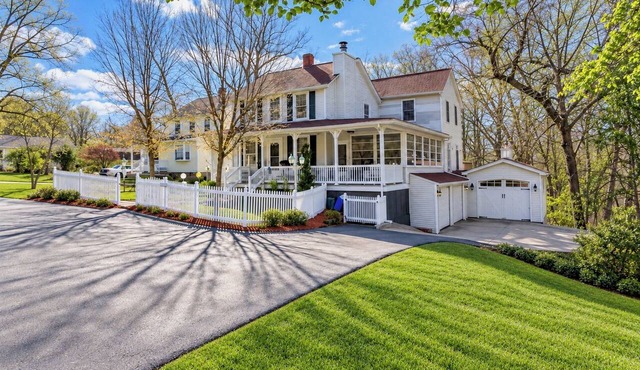 The Historic Colombia Manor, Near Washington DC, w/lots of comfort/elegancy in Silver Spring
