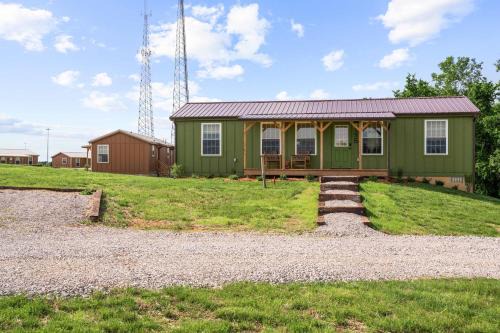 The Lodges at Eden Reserve - Cabin Loop - Near Ark