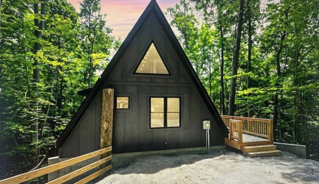 The Turtle Red River Gorge Pet Friendly Modern A-Frame