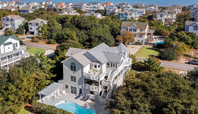 Toes On The Nose: Private Pool, Hot Tub, Rec Room