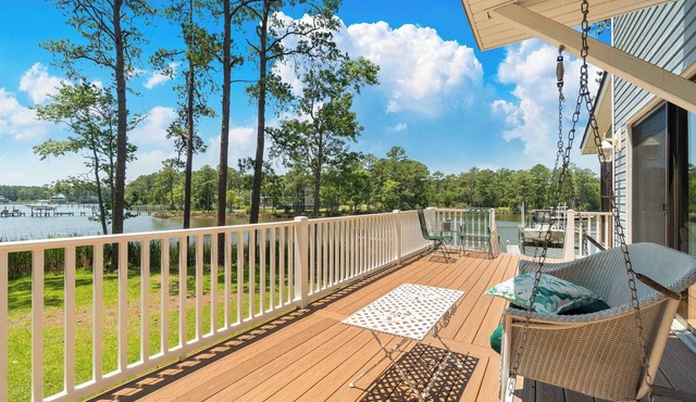 Tranquil Waters - Waterfront home with private dock