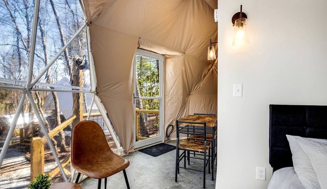 Unique Dome for a Romantic Escape Surrounded by the Peaceful Sounds of Nature in Rosman, North Carolina