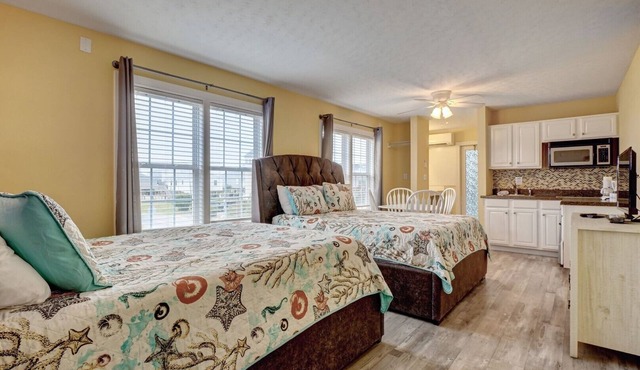 Unit 101D at Tiffany's Motel