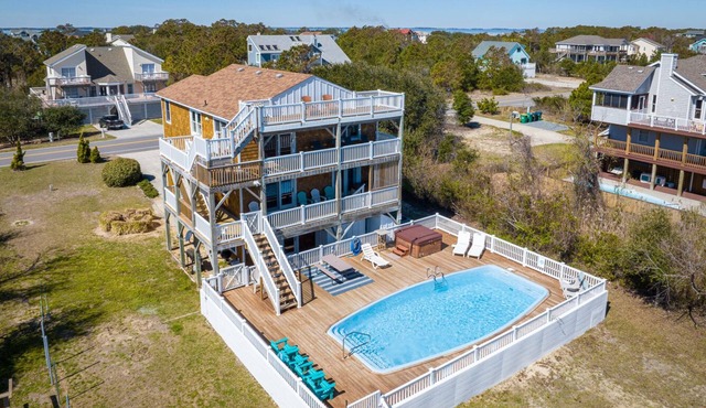 Updated, Corolla Home; 5 mins to Beach, Heated Pool, 2 Hot Tubs, Game Room