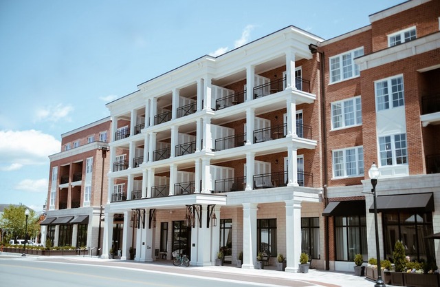 The Harpeth Franklin Downtown, Curio Collection by Hilton
