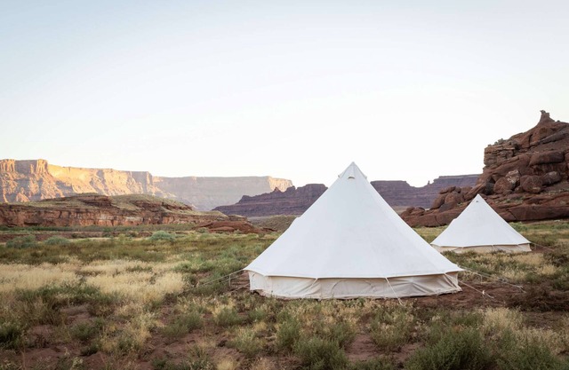Tent Shared Nestled The Mountains 