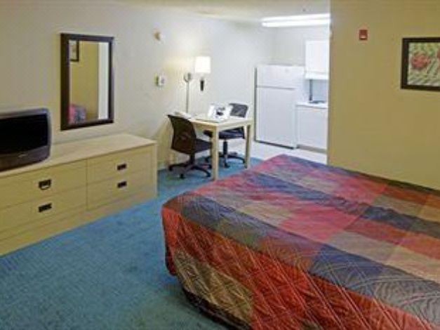 Photo of Bedroom in Central Newport News