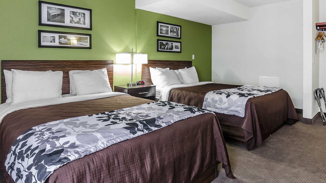 Photo of Bedroom in Cave Spring