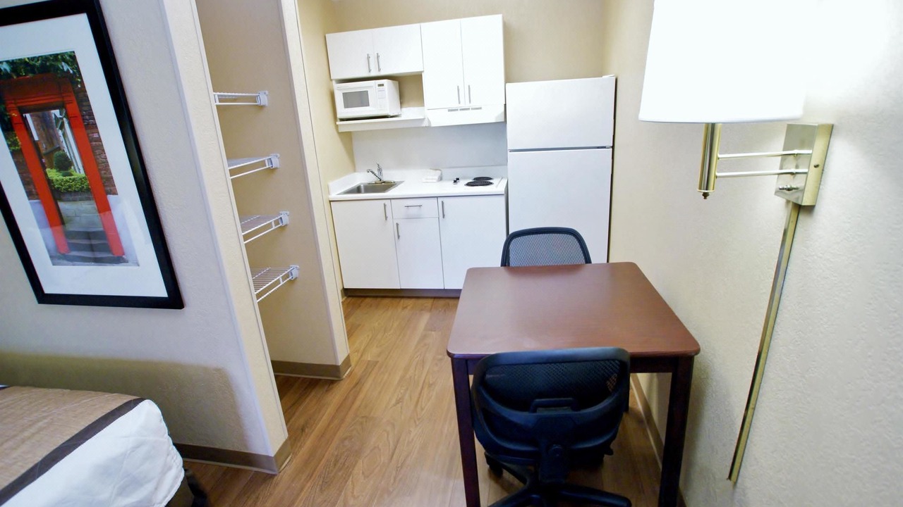 Photo of Livingroom in Central Newport News