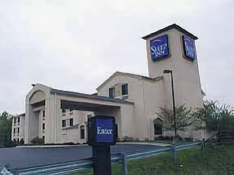 Photo of Buildings in Statesville