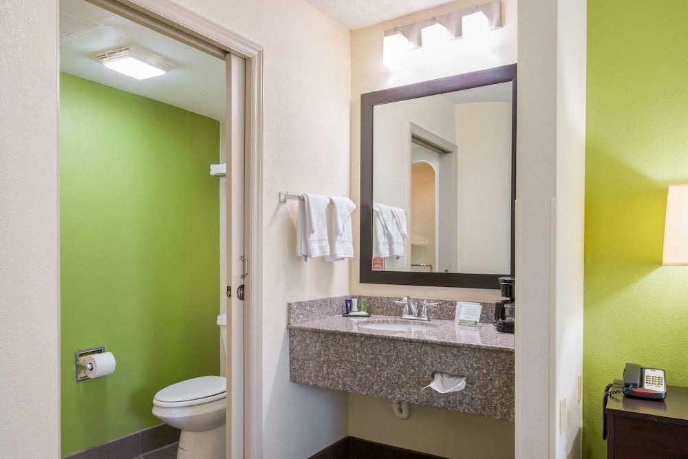 Photo of Bathroom in Statesville