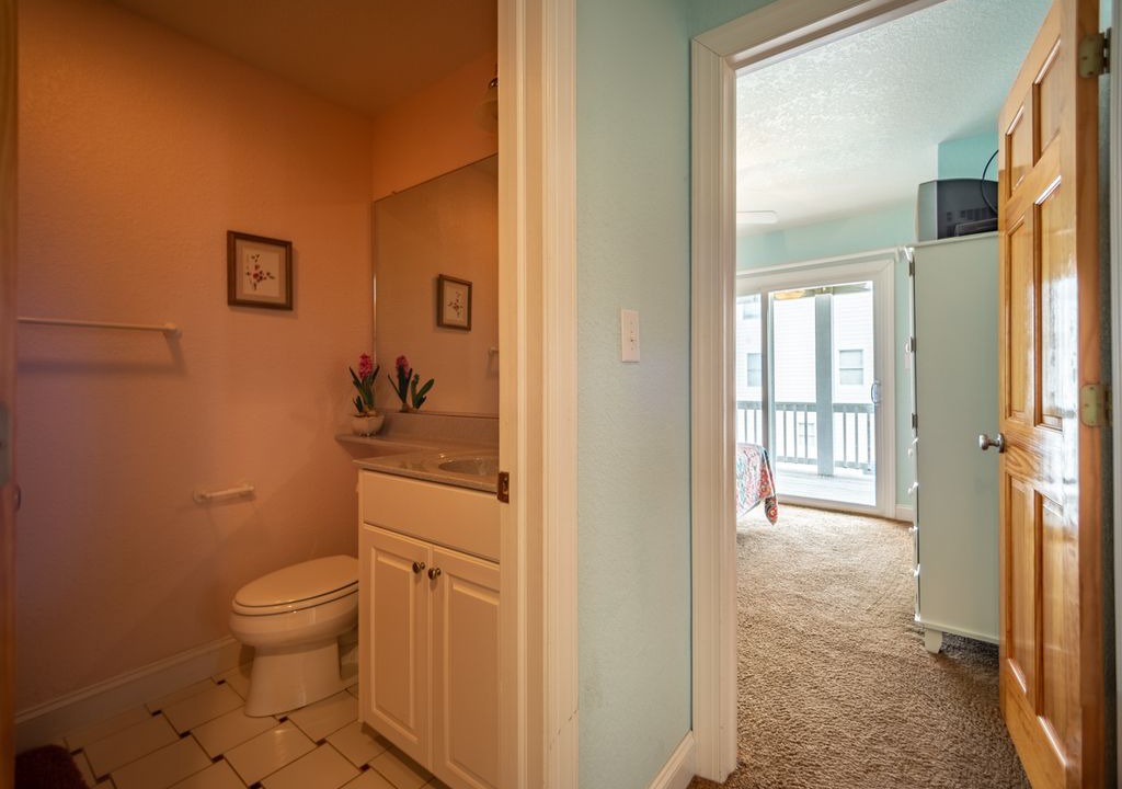 Photo of Bathroom in Wind Over Waves