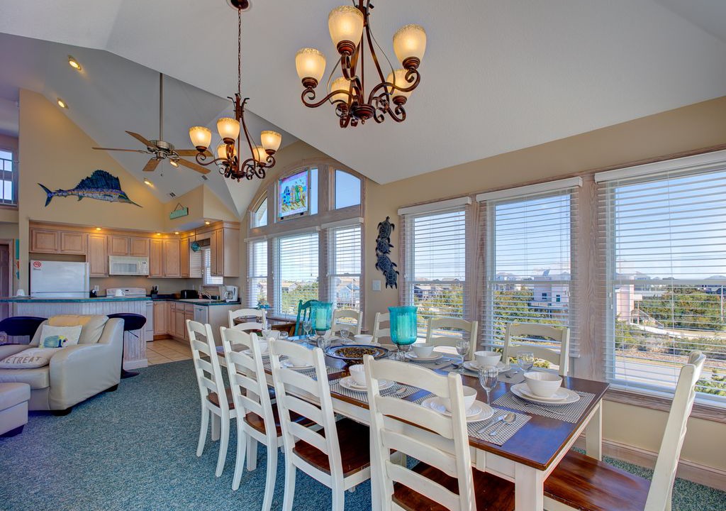 Photo of Livingroom in Wind Over Waves