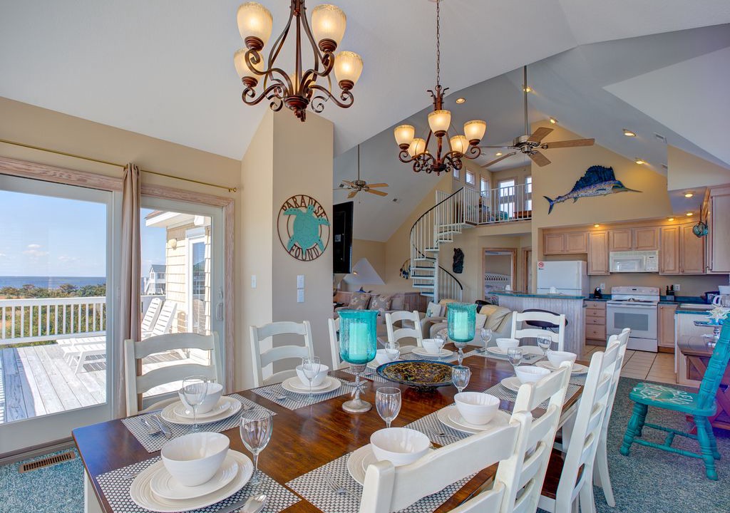 Photo of Livingroom in Wind Over Waves