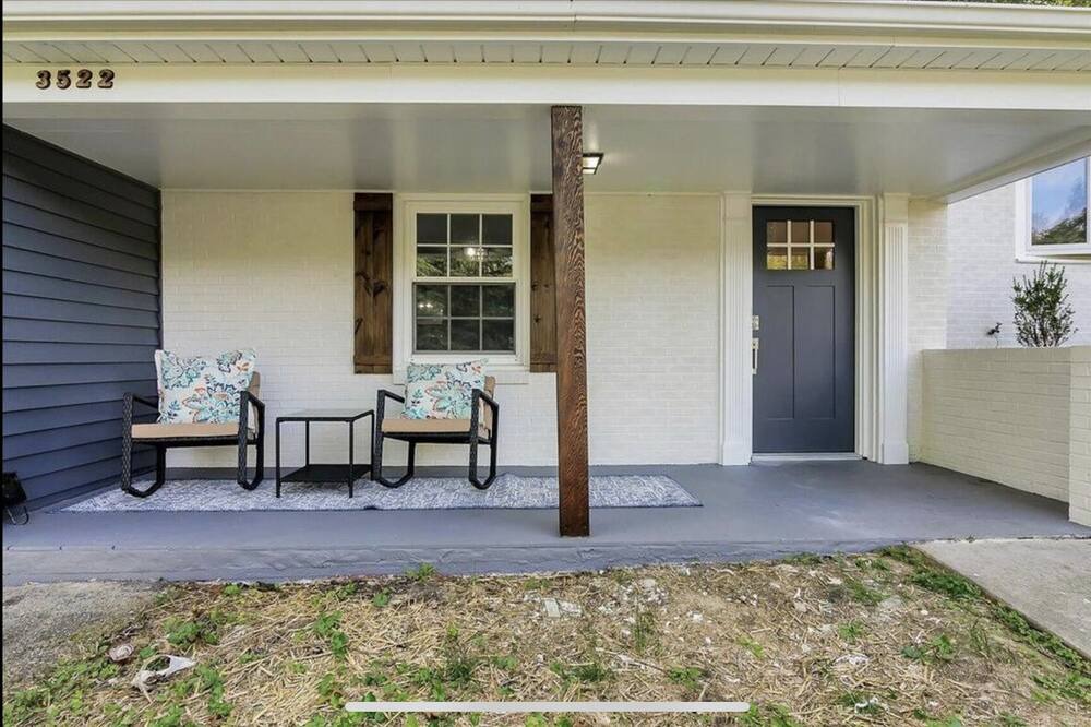 Photo of Patio Balcony in Cave Spring