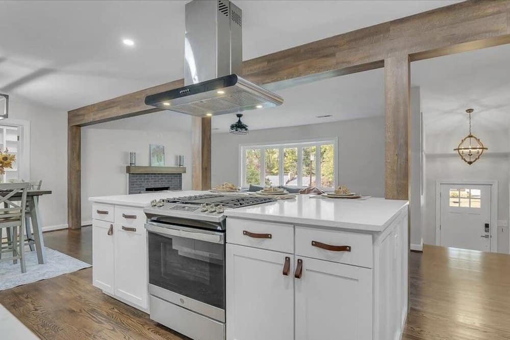 Photo of Kitchen in Cave Spring