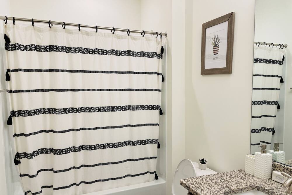 Photo of Bathroom in Oakdale