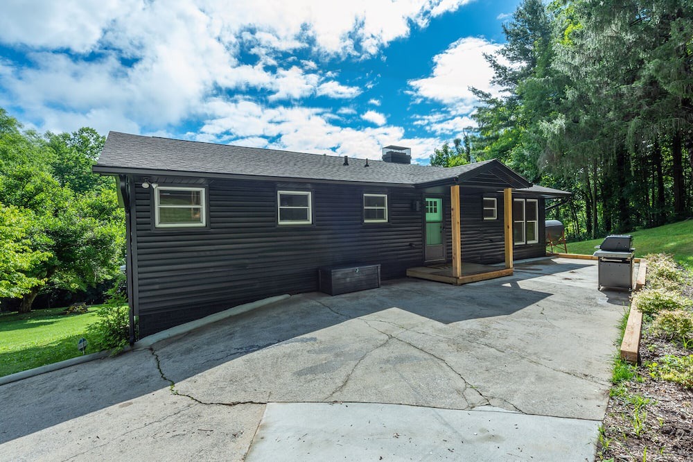 Photo of Outdoor in Waynesville