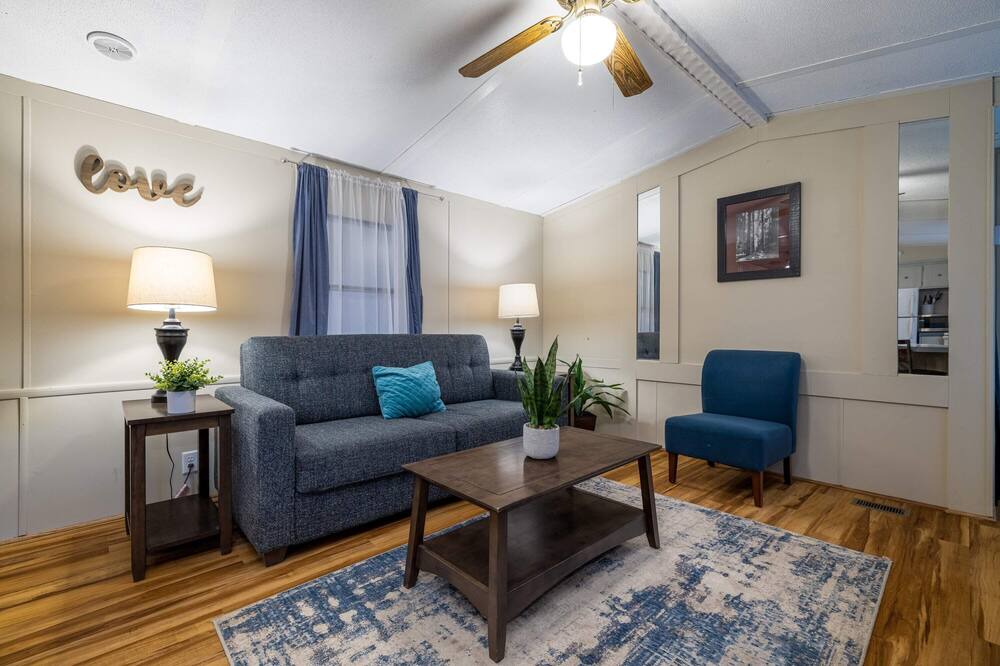 Photo of Livingroom in Rileyville