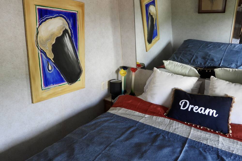Photo of Bedroom in Pickens