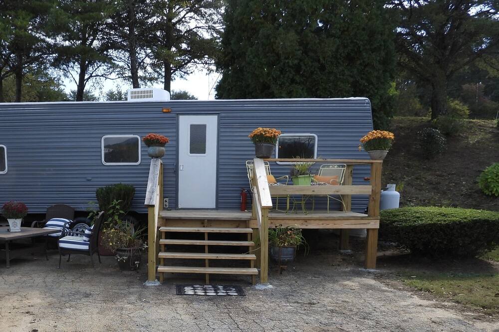 Photo of Outdoor in Pickens