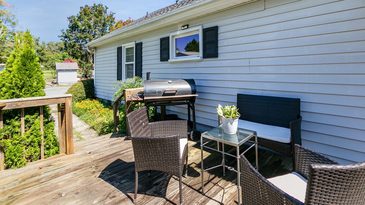 Photo of Outdoor in Sunset Road