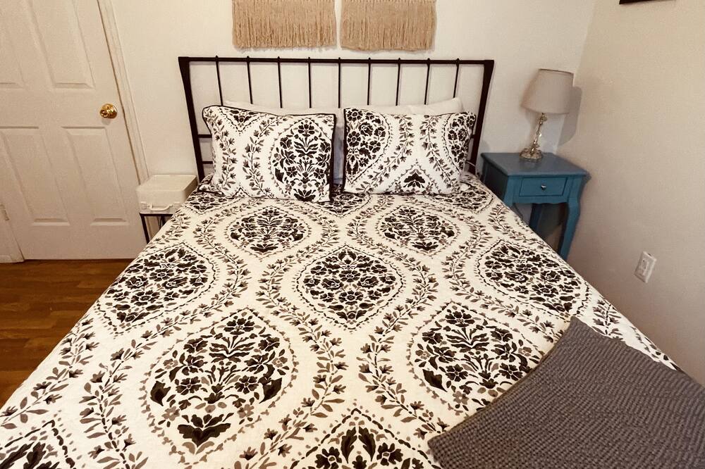 Photo of Bedroom in Wellington