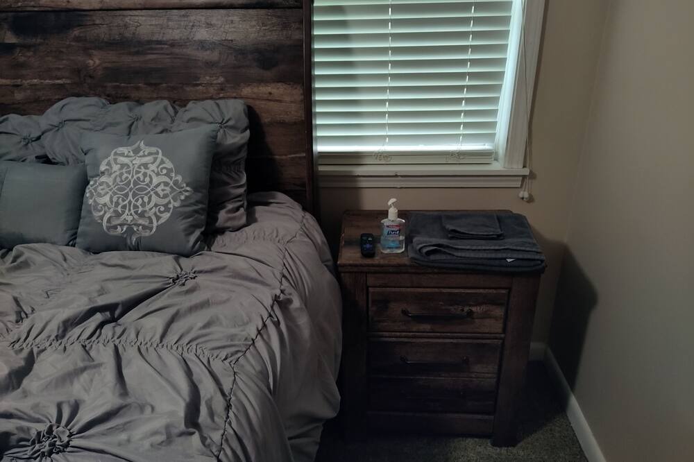 Photo of Bedroom in Jeffersontown