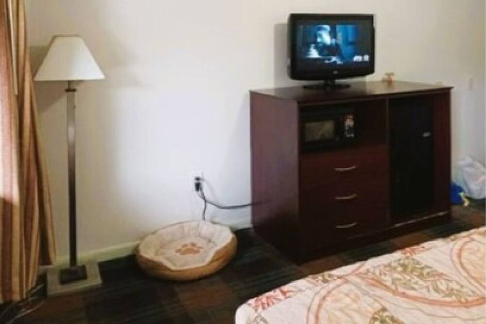 Photo of Bedroom in Blue Jay