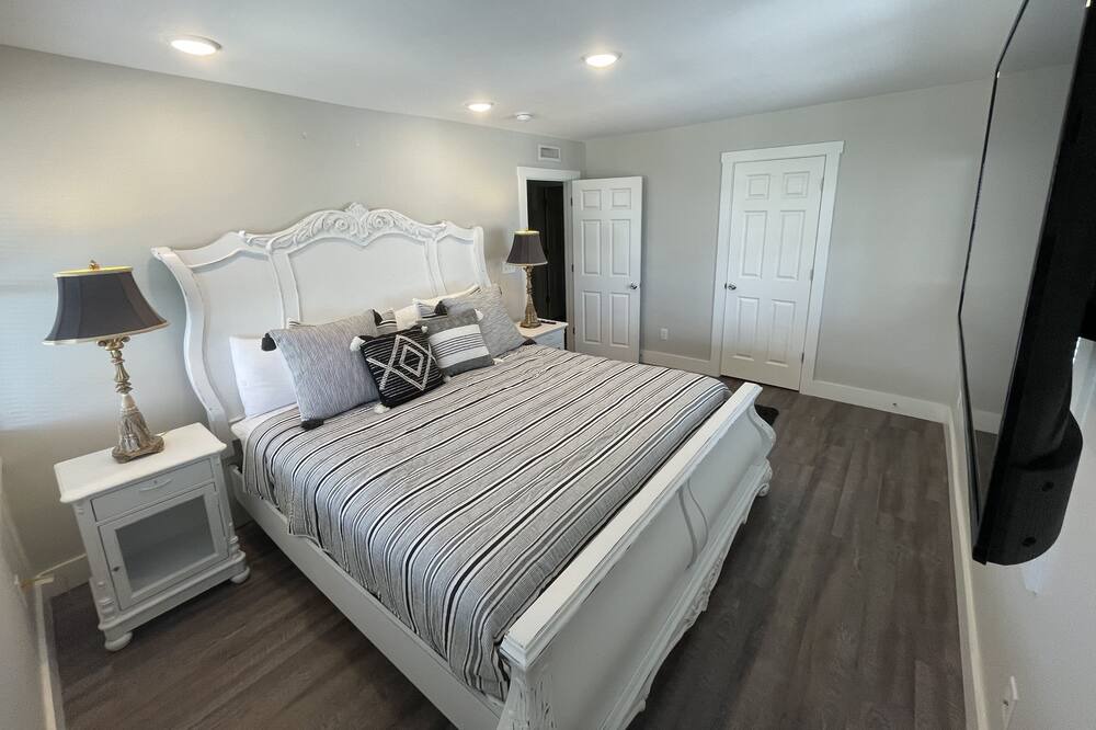 Photo of Bedroom in North Carolina Coast