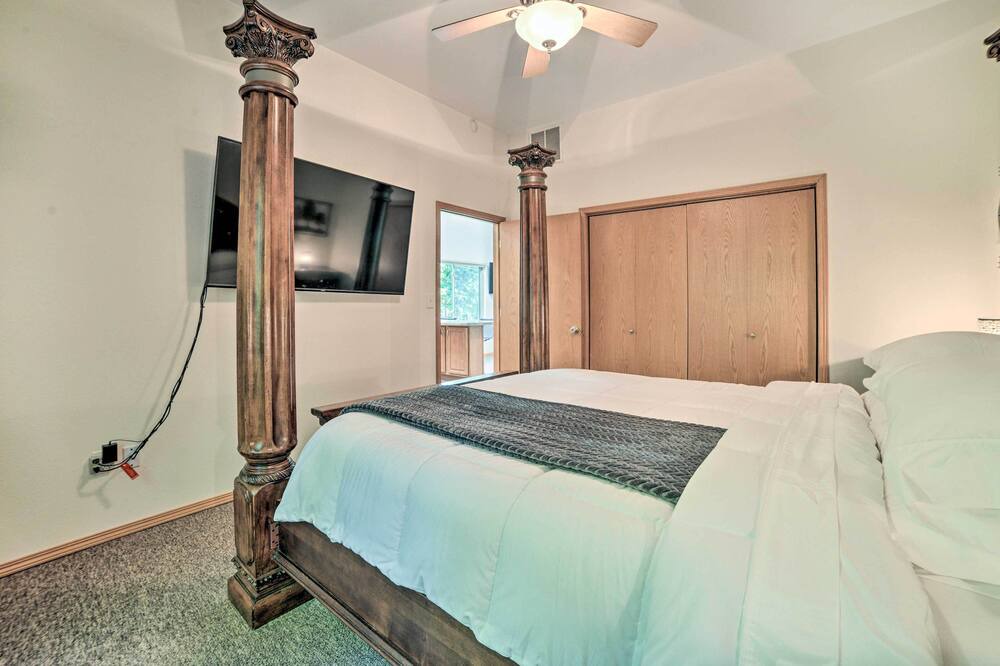 Photo of Bedroom in Kuttawa