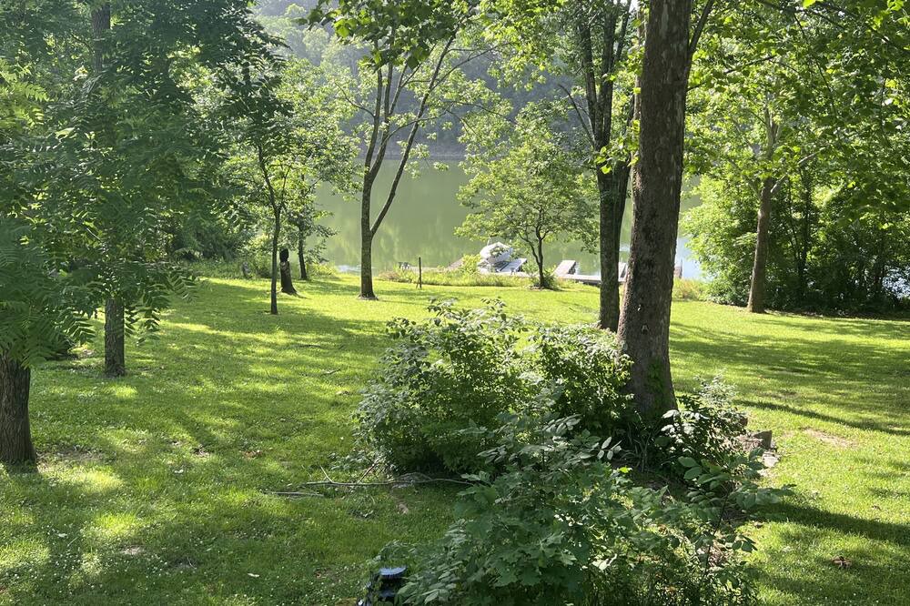 Photo of Outdoor in Leitchfield