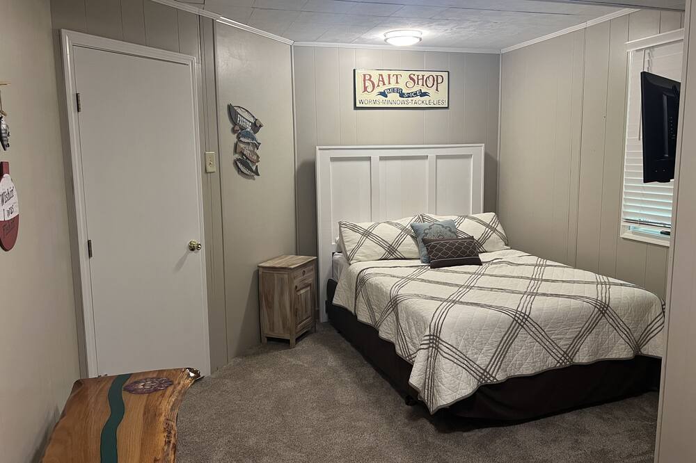 Photo of Bedroom in Leitchfield