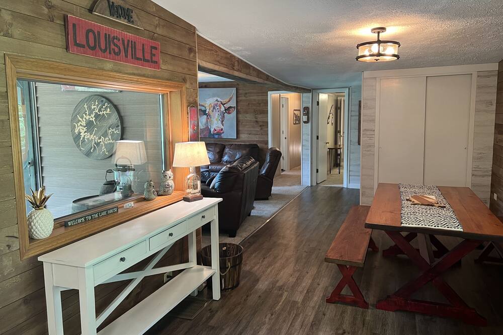 Photo of Livingroom in Leitchfield