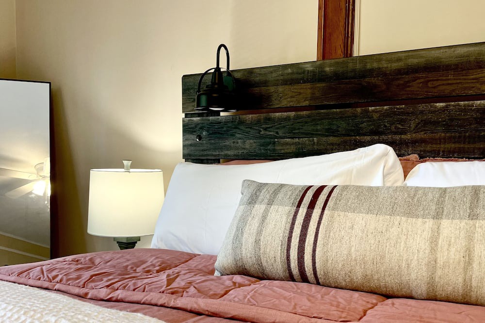 Photo of Bedroom in Anderson